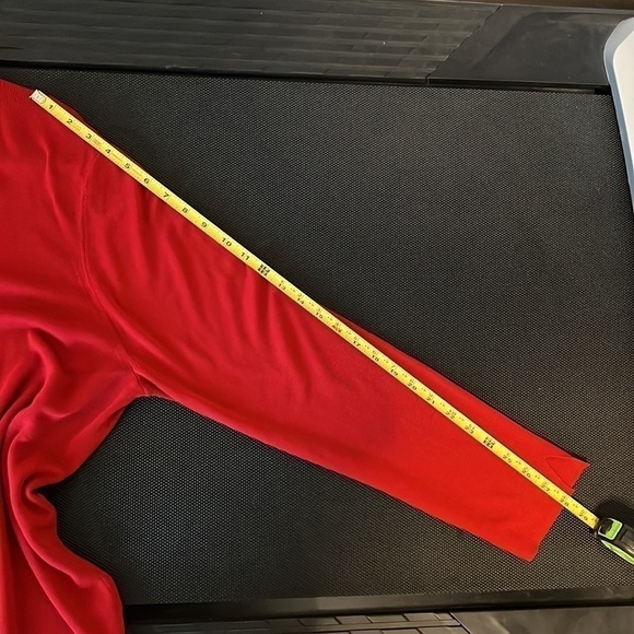 Gorgeous Red Ruffle V-Neck Sweater 22/24 - Picture 8 of 10